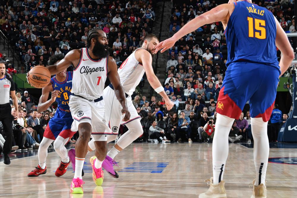 乎每个人体 乎每个人体